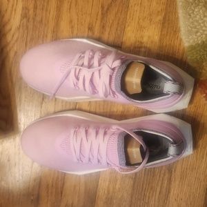 Women Athletic Shoes